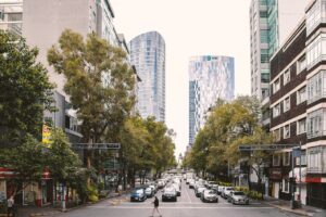 city, travel, tourism-7069010.jpg