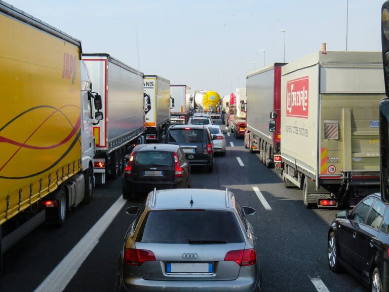 traffic, transport, traffic jam-2251530.jpg