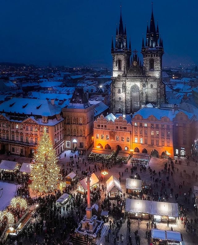 Festive markets in Germany and France