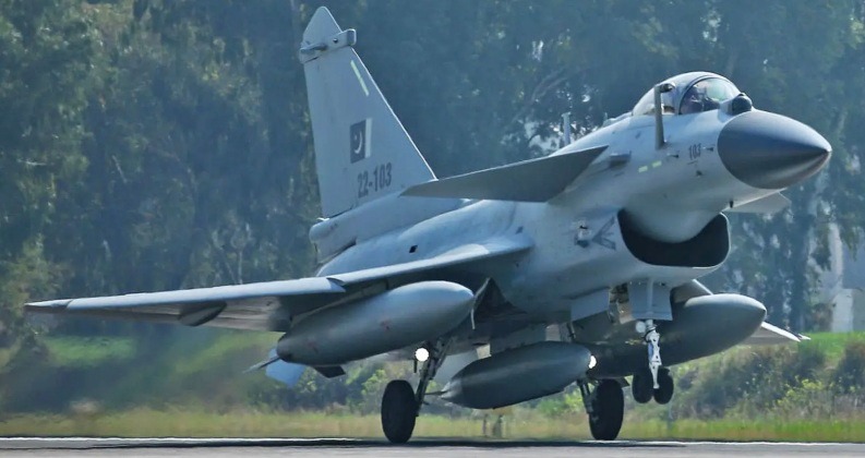 Pakistan Air Force J-10C Fighter